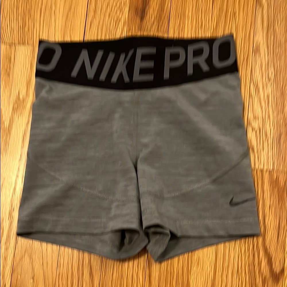 Nike Gray and Black Athletic Shorts XS size
